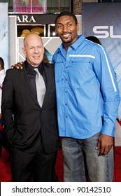 LOS ANGELES - SEPT 24: Bruce Willis And Ron Artest At The World Premiere Of 'Surrogates' On September 24, 2009 In Los Angeles, California