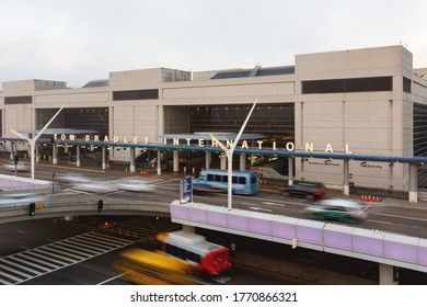 Los Angeles, USA - 22. February 2016: Tom Bradley International Terminal At Los Angeles Airport (LAX) In The USA.