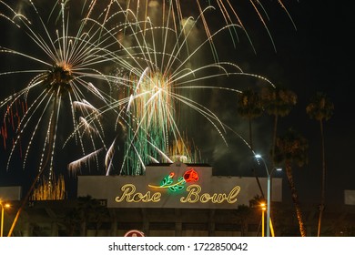 Los Angeles, USA - 4 July: July 4th Fireworks And Celebrations Over The Rose Bowl In Pasadena In 2014.