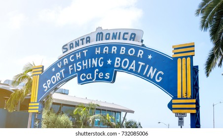 LOS ANGELES, USA - AUGUST 18, 2017: Yacht Harbor Sign In Santa Monica Pier Entrance. Editorial.