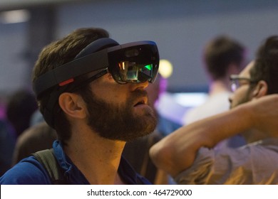 Los Angeles, USA - August 6, 2016: Man Wearing Virtual Reality Goggles During VRLA Expo Summer, Virtual Reality Exposition, At The Los Angeles Convention Center.