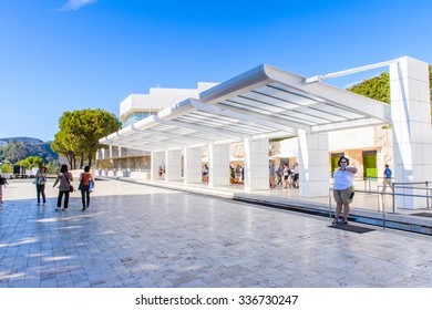 LOS ANGELES, USA - SEP 26, 2015: Hovertrain To The J. Paul Getty Museum (Getty Museum), An Art Museum In California Established In 1974