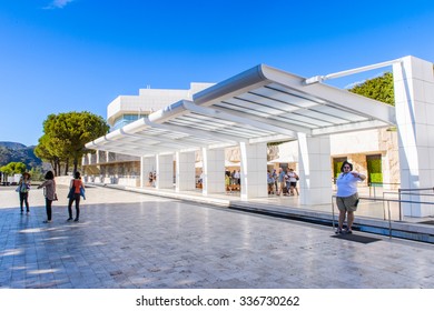 LOS ANGELES, USA - SEP 26, 2015: Hovertrain To The J. Paul Getty Museum (Getty Museum), An Art Museum In California Established In 1974