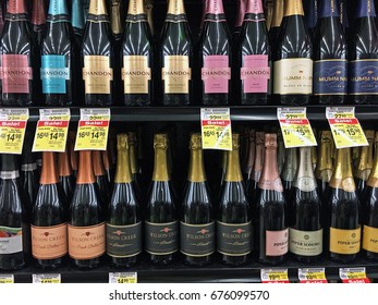 8,414 Champagne Store Images, Stock Photos & Vectors 