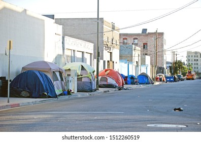 LOS ANGELES/CALIFORNIA - SEPT. 21, 2019: Homeless Encampment Along The Roadside Depicting The Growing Epidemic Of Homelessness In The City Of Los Angeles. Los Angeles, California USA