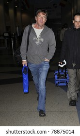 LOS ANGELES-FEBRUARY 17: Actor Dennis Quaid Is Seen At LAX On February 17, 2010 In Los Angeles, California.