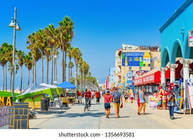 Los Angelos California Usa September 23 Stock Photo 1356693581 ...