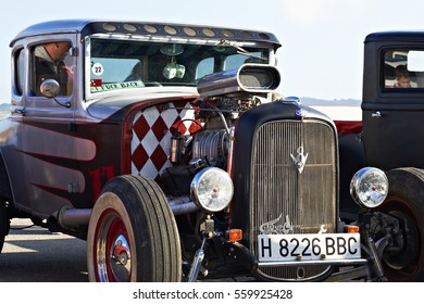 Los Arcos, Spain - Decembre 18th 2016: Vintage 30's car - Shutterstock ID 559925428