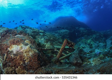 Losin Island , Underwater Volcano