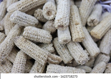 Lots of corncobs, garbage from corncobs