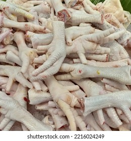 Lots Of Fresh Raw Chicken Feet