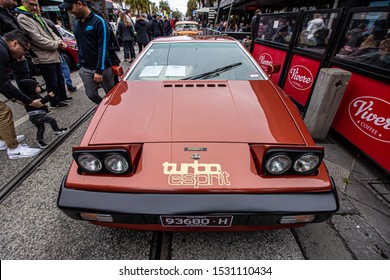 Lotus Espirit Essex Turbo classic race car with a polygonal design at St Kilda car show. Built by Lotus Cars in the United Kingdom, designed by Giorgetto Giugiaro. Melbourne, Australia, September 2018