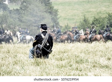 LOUISA, VA – JUNE 9, 2012: Men Re-enact The Civil War Battle Of Trevilian Station In Louisa, Virginia On The Original Site Which Took Place June 11,12, 1864 Between Union And Confederate Cavalry.