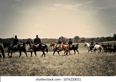 LOUISA, VA – JUNE 9, 2012: Men Re-enact The Civil War Battle Of Trevilian Station In Louisa, Virginia On The Original Site Which Took Place June 11,12, 1864 Between Union And Confederate Cavalry.