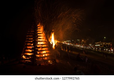 Louisiana Cajun Tradition Of Christmas Bonfires On The Mississippi River Levee