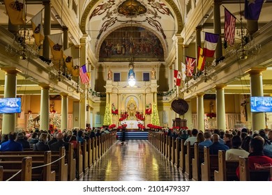 Louisiana, DEC 24 2021 - Christmas Eve Mass In St. Louis Cathedral