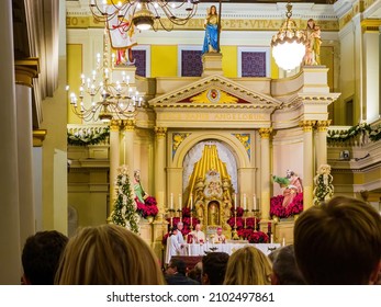 Louisiana, DEC 24 2021 - Christmas Eve Mass In St. Louis Cathedral