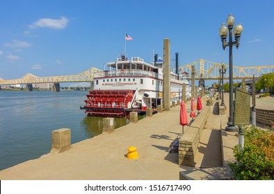 LOUISVILLE, KENTUCKY - SEPTEMBER 20, 2019: Belle of Louisville paddle wheel steamer on the Louisville riverfront