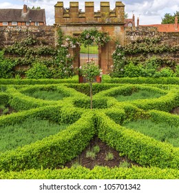 Featured image of post Knot Garden Images / How to build a knot garden (40 photo designs).