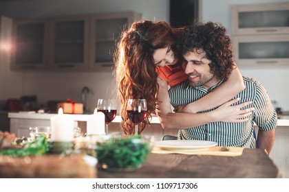 Cena Romantica En Casa Images Stock Photos Vectors Shutterstock