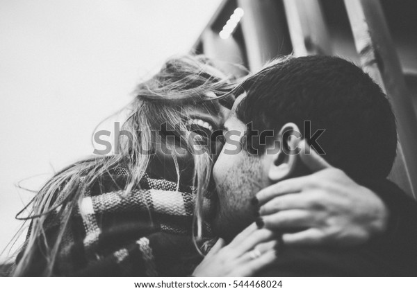Photo De Stock Joli Couple Heureux Romantique Photo En Noir Shutterstock