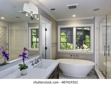 Lovely Master Bathroom 