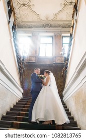 Lover's Grooms In The Old House Go Grand Staircase