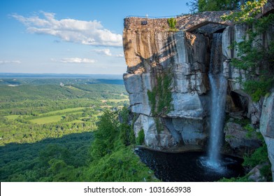 Lovers Leap At The Rock City Gardens - Tennessee