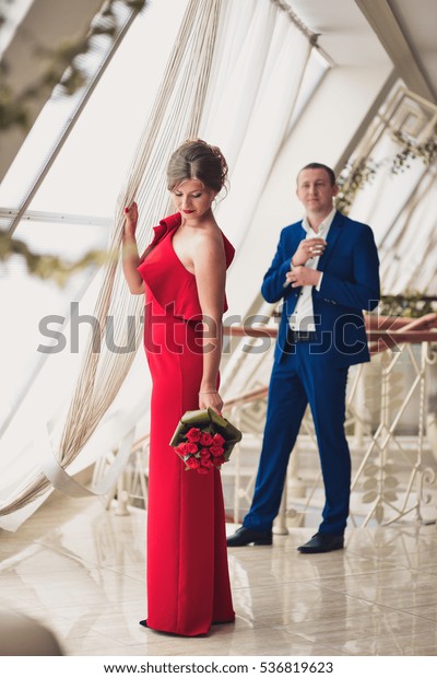red dress blue suit
