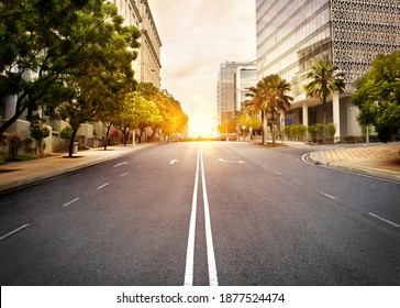 Low Angle Evening View Of An Empty Road 
 ,up Hill Road In City