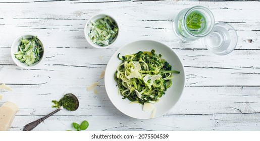 Low Carb Zoodles With Basil Pesto