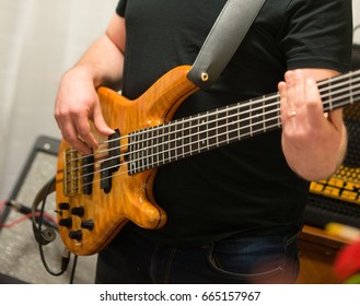 Low electric, selective focus