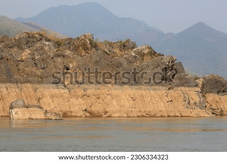 Low level of water during the dry season on the Mekong river between Huay Xay and Pak Beng, Laos.