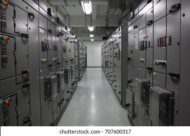 Low Voltage Switchgear at Power Plant