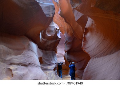  Lower Antelope Canyon, Page, The Amazing Creation Of Nature, Stunning Colors, Stunning Bends Of The Walls, Fantastic Shadows People In The Canyon,