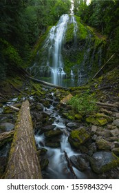 Lower Proxy Falls long exposure near Blue River, Oregon 