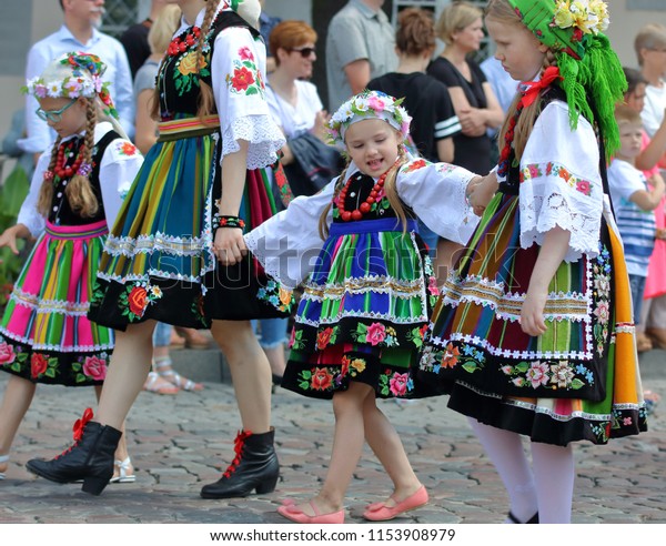 Lowicz Poland June 15 2017 Girls Stock Photo 1153908979 | Shutterstock