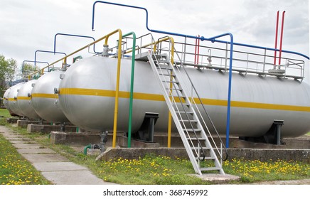 LPG Tank Farm. Refinery, Gas Plant. Liquefied Petroleum Gas Storage