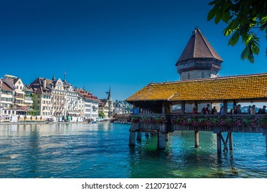 LUCERNE, SWITZERLAND, 8 AUGUST 2020: The Beautiful Landscape Of The Kapellbrücke Bridge