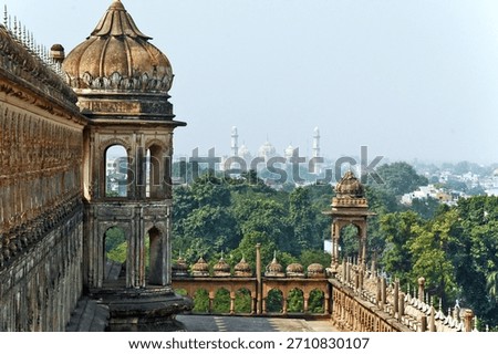 lucknow, the Bara Imambara complex, an imposing historical and religious building, Uttar Pradesh, India