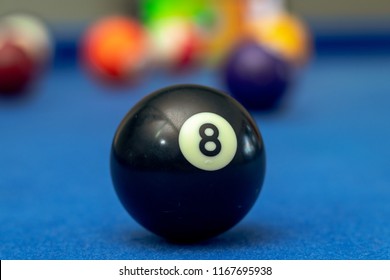 Lucky Eight Ball