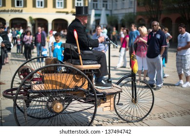 LUDWIGSBURG, GERMANY - MAY 5: A Replica Of A Benz Patent-Motorwagen (first Car, Built 1886) Is Presented During The EMotionen Show On The Market Square On May 5, 2013 In Ludwigsburg, Germany.