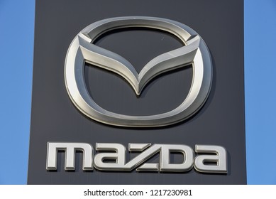 Mazda Logo 图片 库存照片和矢量图 Shutterstock