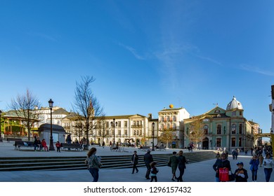 Lugo Galicia Spain April 2015 Tourists Stock Photo 1296157432 ...