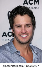 Luke Bryan At The 6th Annual ACM Honors, Ryman Auditorium, Nashville, TN 09-24-12