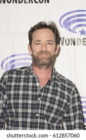 Luke Perry Attends Riverdale Press Room At Wondercon In Anaheim Convention Center On March 31 2017. 