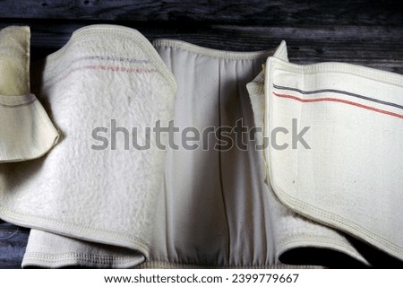 lumbosacral support to mid and lower back, vertebrae support relieves the lower back pain in case of injuries, sprains of ligaments and muscles, disc prolapse, herniation of disc, fatigue, back belt