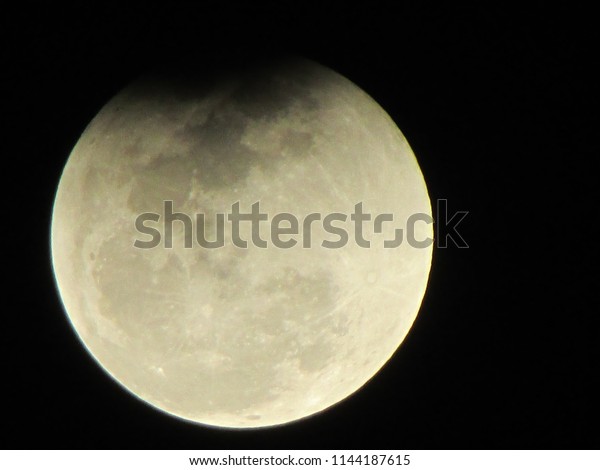 lunar eclipse, moon, full moon, bright moon, lunar,\
universe, close up of\
moon