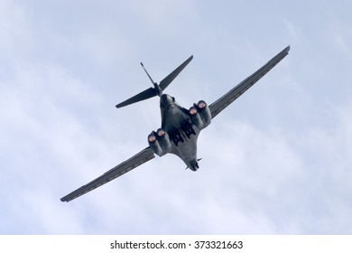 Luqa, Malta September 24, 2005: United States Air Force Rockwell B-1B Lancer [86-0133] Flying Over Runway 24. 