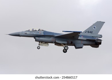 Luqa, Malta September 25, 2009: Netherlands Air Force General Dynamics (Fokker) F-16AM Fighting Falcon (401) On Finals Runway 32. Arriving To Participate In Malta Airshow 2009 Held 2 Days Later. 